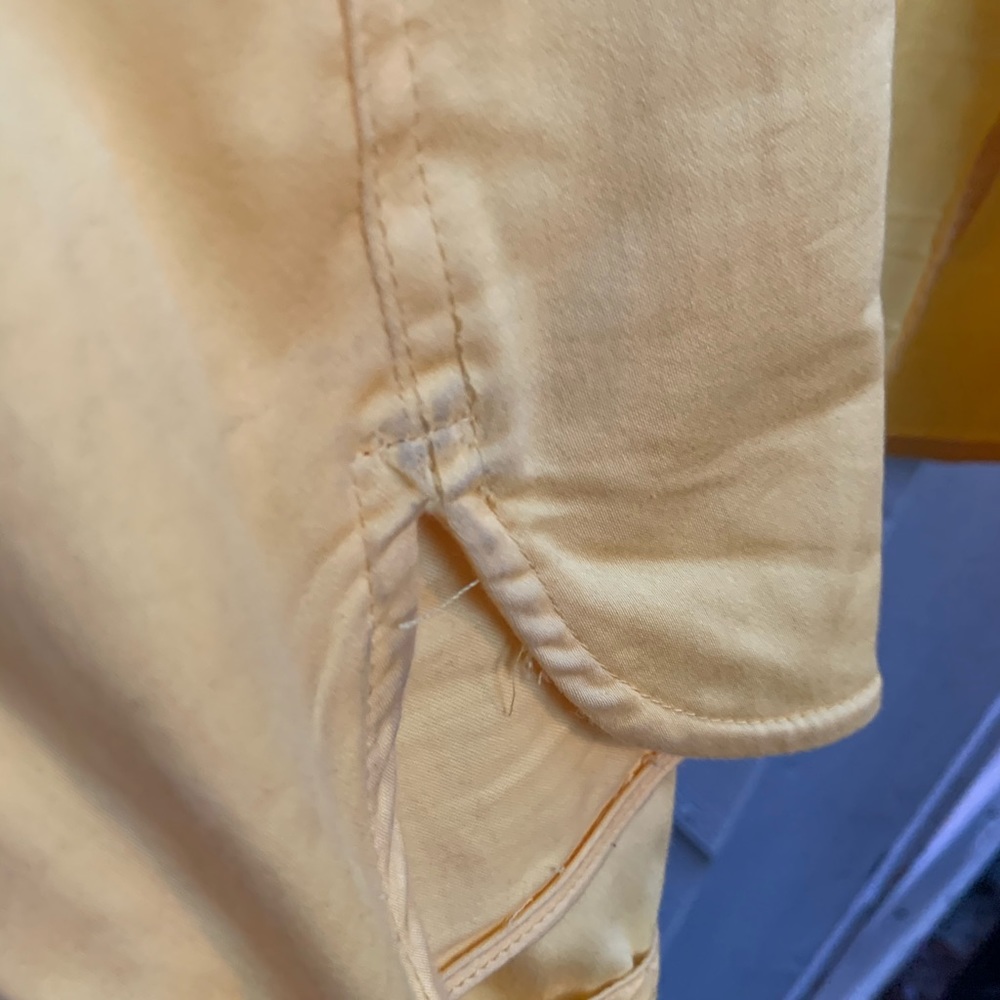 Ruby R 14P Yellow bead button jacket - Picture 11 of 15
